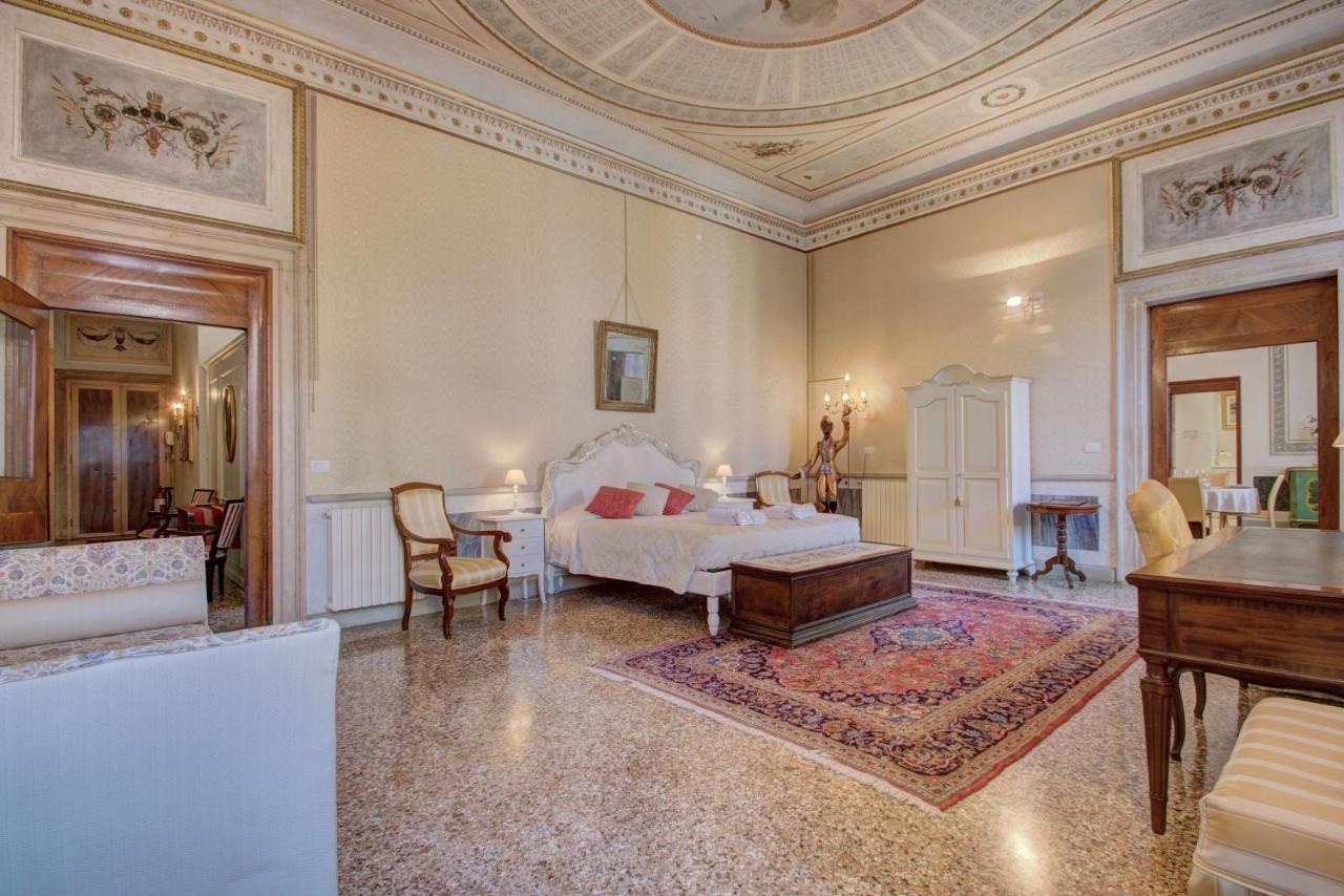 Doge Stair, Gorgeous - Bbc Venice Grand 2024 Tour Recorded Here! Eksteriør bilde